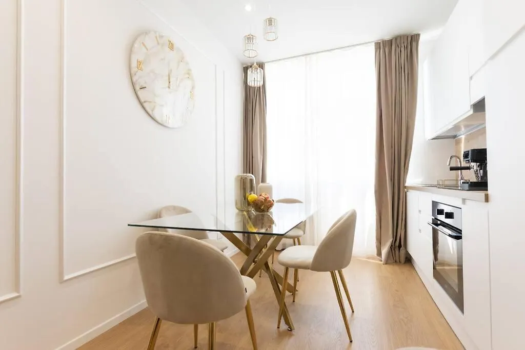 Apartment We Home - Prada Luxury Suites Milan Italy